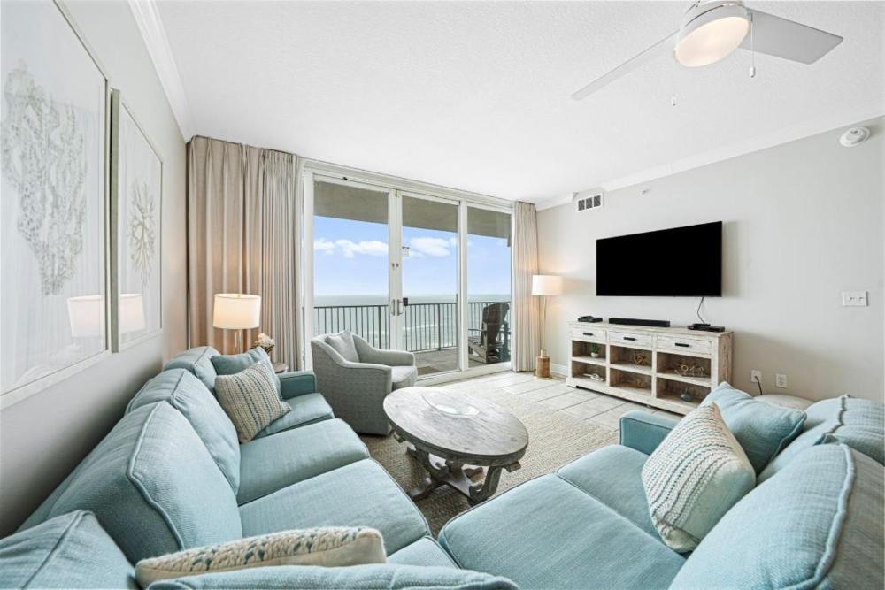 San Carlos 1007 by Youngs Suncoast